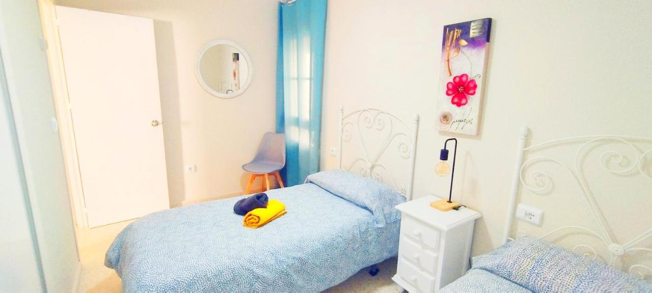 Apartamento Tres Carabelas Ii, Ac, Wifi, Parking Sanlúcar de Barrameda Екстериор снимка